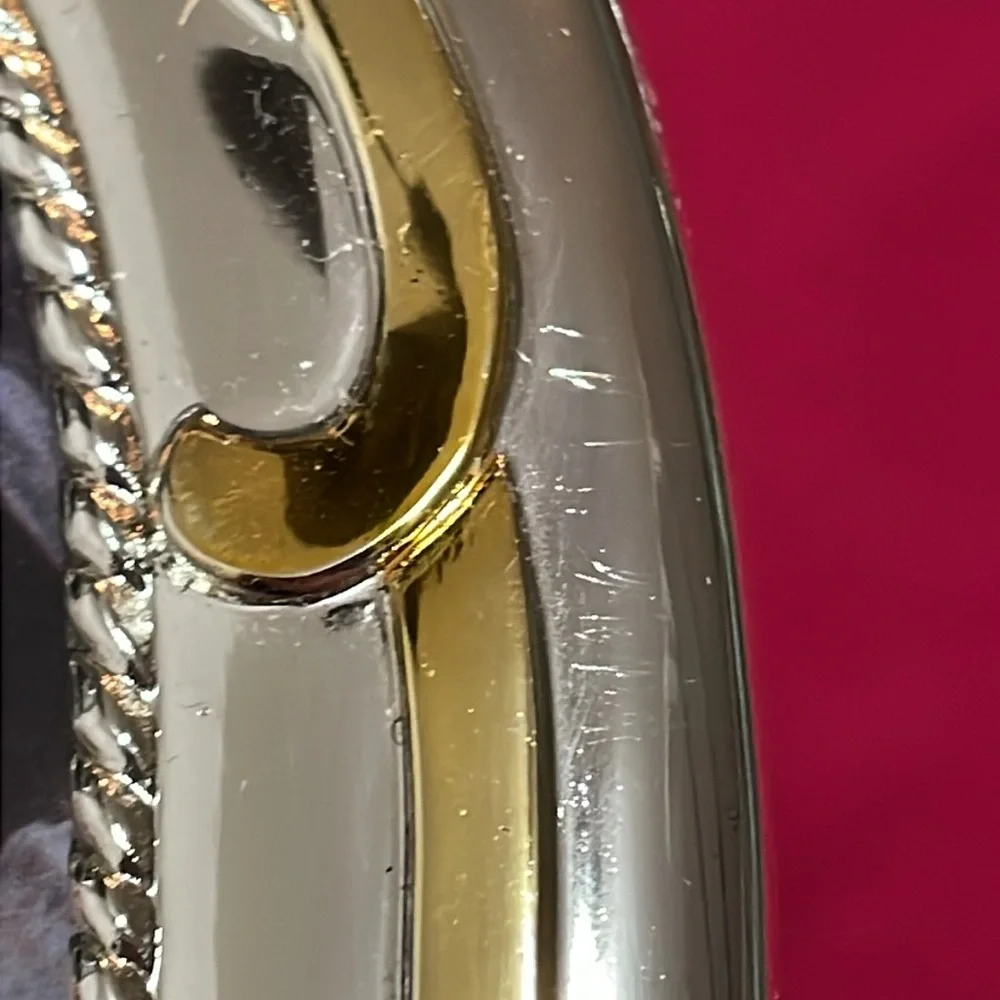 Photo frame heavy oval gold and silver tone for 3.5 “ x 5” pic